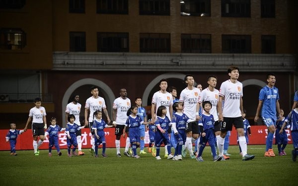 16-03/04/ccteud3w0aay3iw