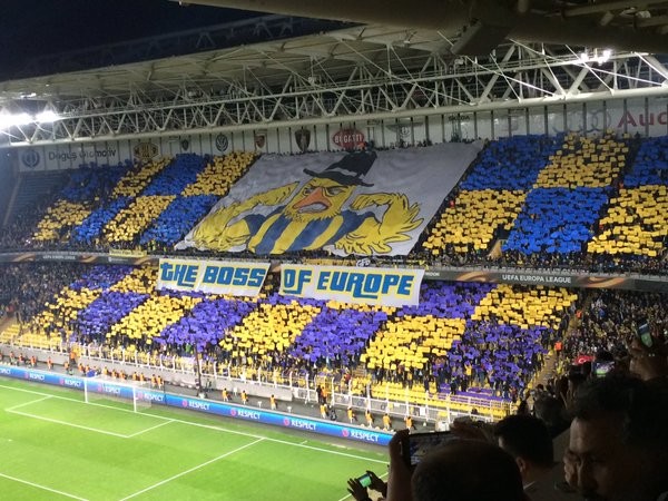 16-03/10/cdniectwaaatnh6