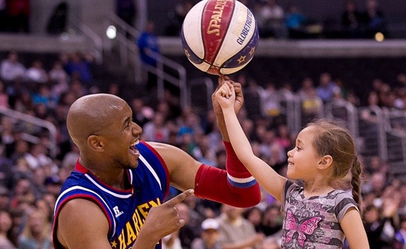 16-03/10/resized_564cb-5b606e61harlemglobetrotters_spotlight