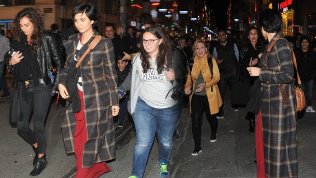 16-03/12/56e2e20e18c7736740d1d704