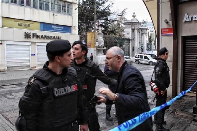 16-03/19/1-1458411358