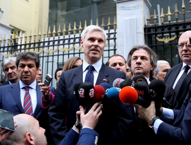 16-03/22/20160322_2_14894359_6546405