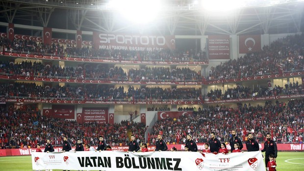 16-03/24/56f43b32c03c0e62108a2ccf