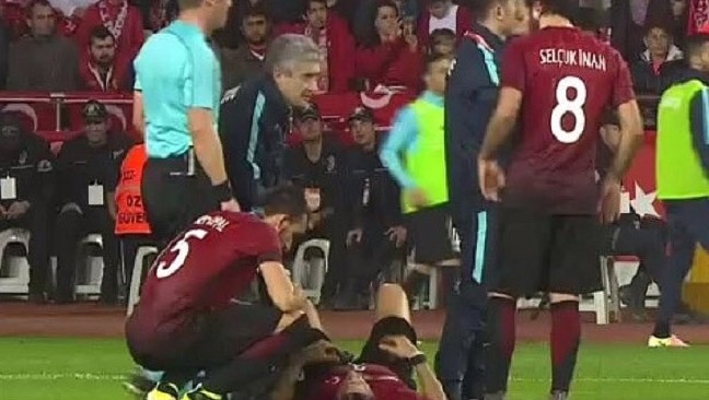 16-03/24/56f4414118c7736fd8599bef-1458848915