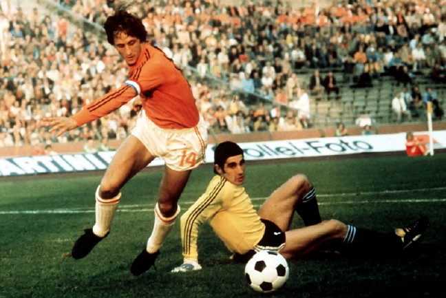 16-03/24/cruyff