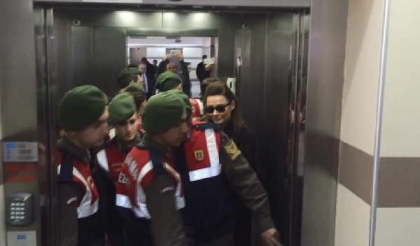 16-03/30/65994_58170_30032016171805_2