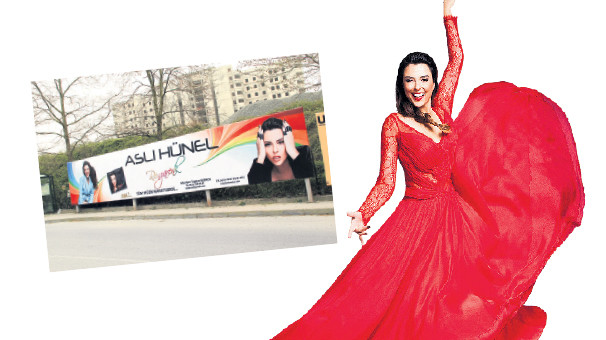 16-03/30/abiden-billboard-surprizi-6802735