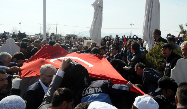 16-04/03/c8847e77472065fdbb6393e3e1849471-1459692936