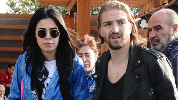 16-04/04/5697325fc03c0e6c888e91be