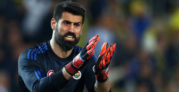 16-04/07/volkan-demirel-e-buyuk-sok_x_8068125_98