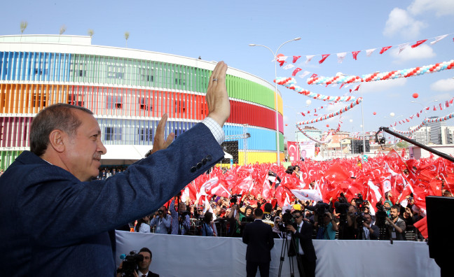 16-04/10/20160410_2_15420654_7524438