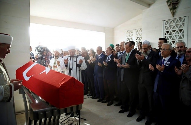 16-04/10/bgebj_1460263776_3739