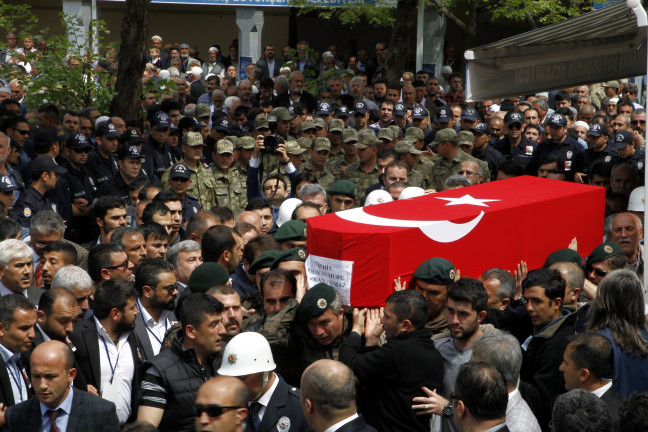 16-04/11/20160411_2_15433401_7548275