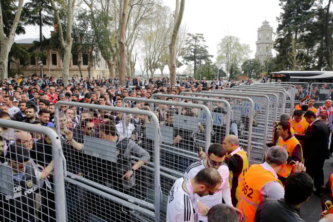 16-04/11/resimid_2717106-1460403023