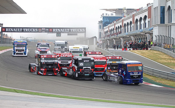 16-04/11/truck_racing_gun_2