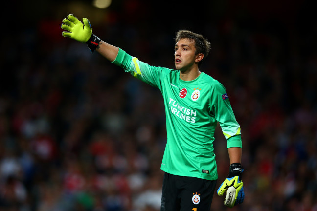 16-04/13/bicare-fernando-muslera-151