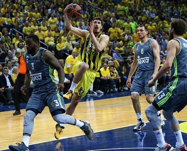 16-04/14/2016-04-14_225617