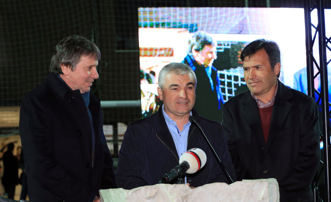 16-04/16/resimid_2251423