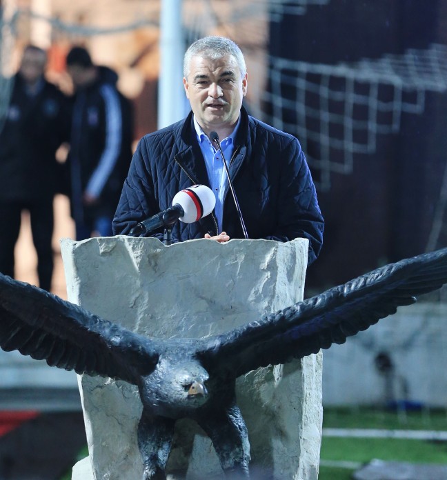 16-04/16/resimid_2251424-1460756124