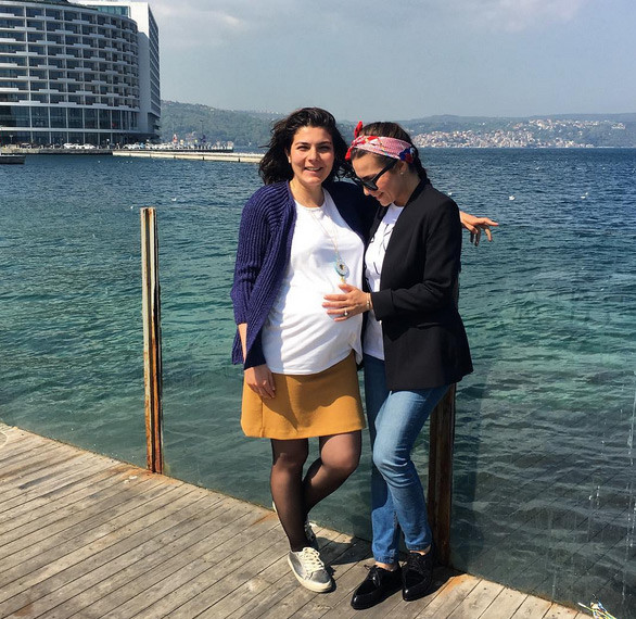 16-04/17/burcu-kara-bebek-heyecanini-paylasti-8360662_6042_m