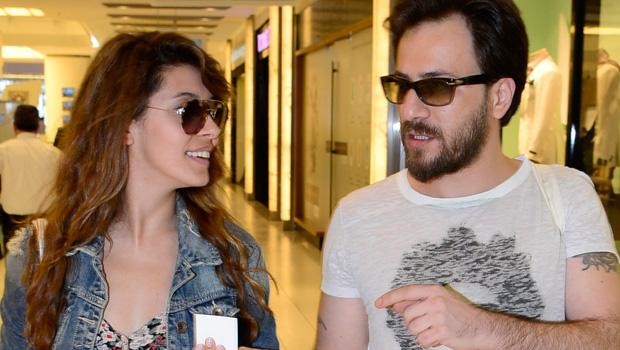 16-04/17/selin-sekerci-eski-aski-kaan-tasaner