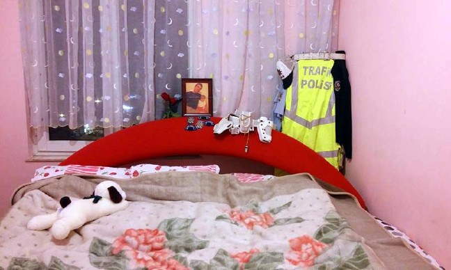 16-04/18/36a7033d16ef3aed0febe6813ee64628-1460982028