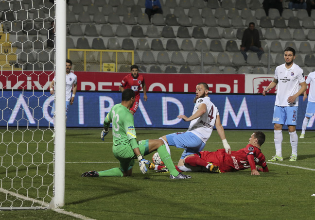 16-04/18/resimid_2794518-1461006207