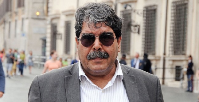 16-04/18/salih-muslim