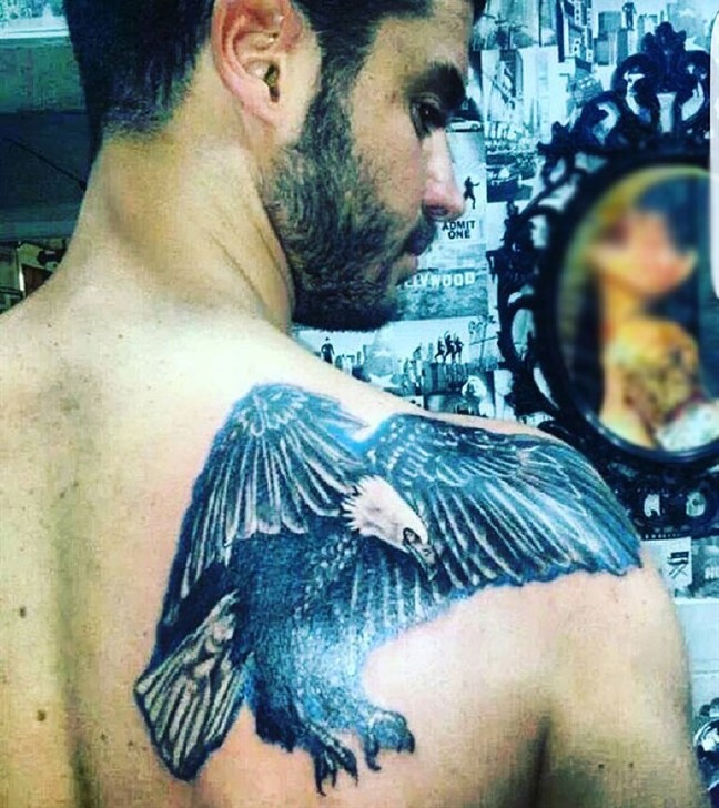 16-04/21/5718770018c773696ce52d0d