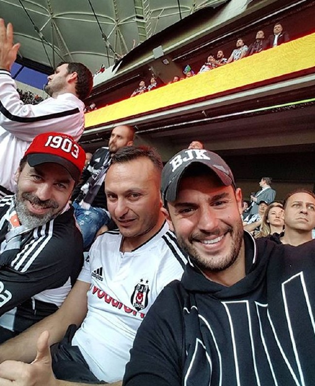 16-04/21/5718770018c773696ce52d11