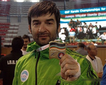 16-04/22/haldun-alagas