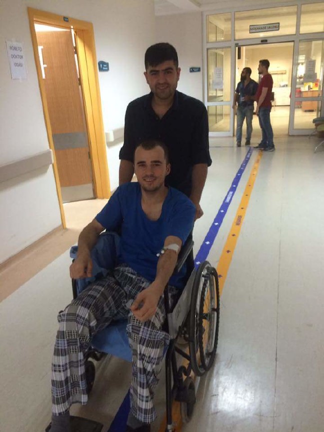 16-04/30/aaa5777b9d9742bbd83b167012735190-1462013177