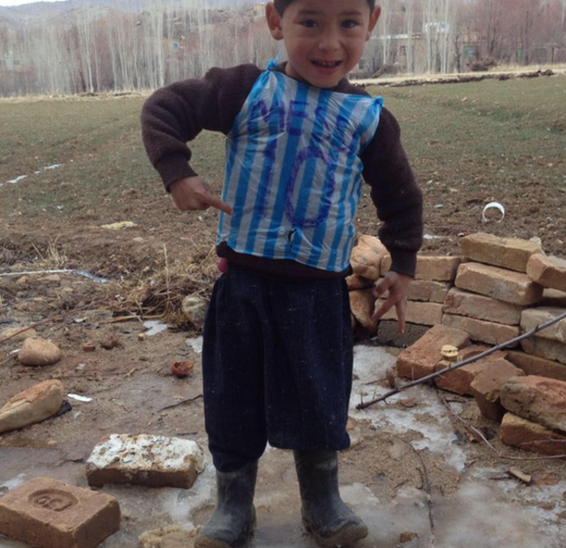 16-05/03/160126171637__87936569_murtazafulllength-1462283894