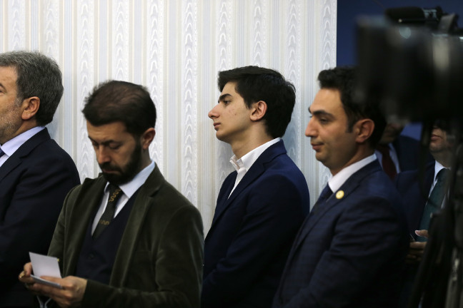 16-05/05/1-1462453597