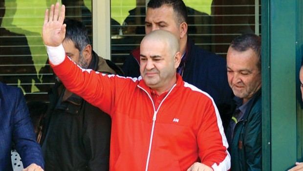 16-05/05/572b2aa467b0a96d0c6f4e97-1462447975