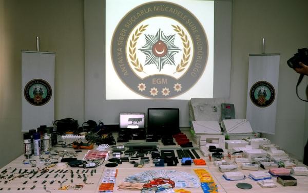 16-05/06/e6f8a5af874658b65ce7a14aa99d123c-1462523910