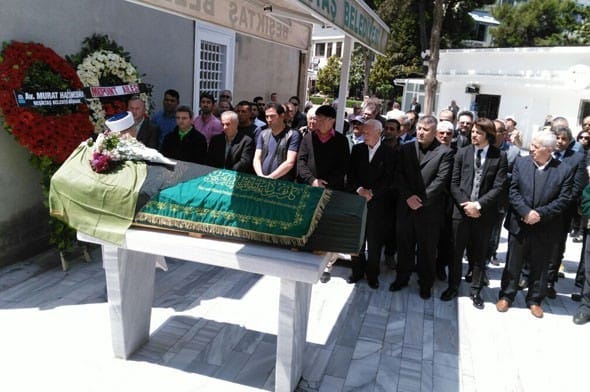 16-05/07/572de2cd67b0a91448efcb6c