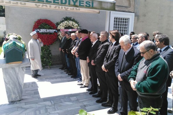 16-05/07/572de2cd67b0a91448efcb6e