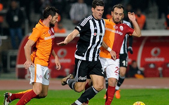 16-05/07/besiktas-galatasaray-2d7cf787aa940a31540f