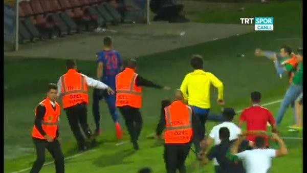 16-05/07/ch3x3fpwmaewiwp-1462647398