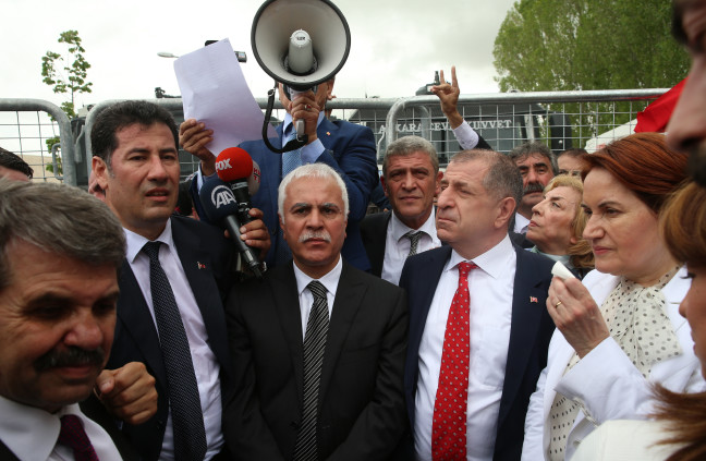 16-05/15/20160515_2_16721824_10055470