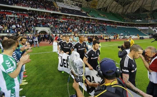 16-05/18/181463593878