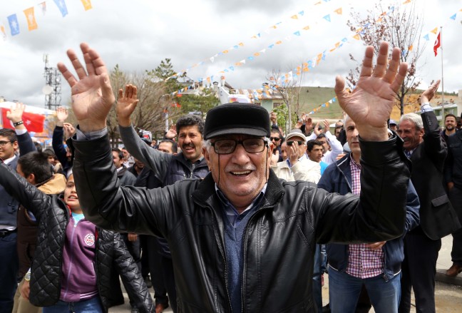 16-05/19/20160519_2_16796428_10202513