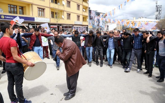 16-05/19/20160519_2_16796428_10202514