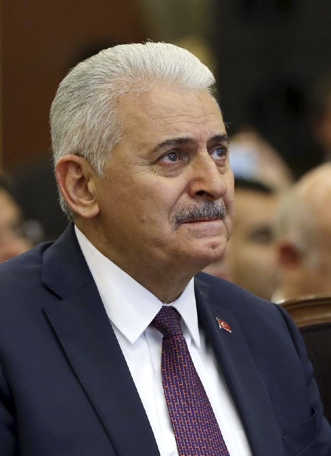 16-05/19/573d9ce867b0a93244ee8bab