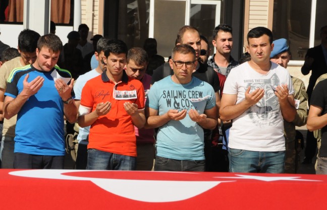 16-05/20/20160520_2_16808427_10230939