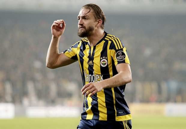 16-05/26/caner-erkin-fenerbahce_eu3ltthtbdj01w1rdntiiooxj
