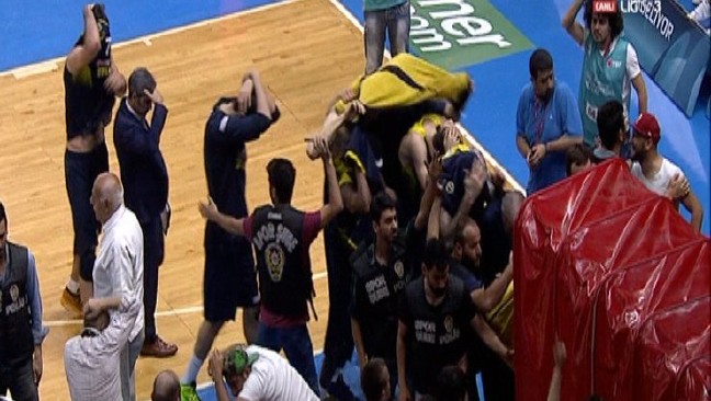 16-05/29/cjolq2bxiaeemt