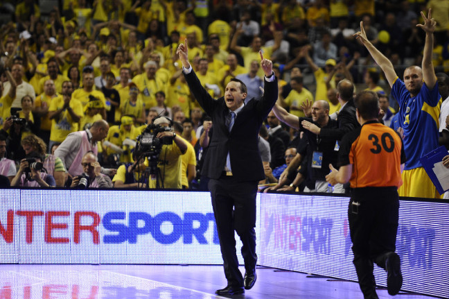 16-06/01/0430_oag_blatt_maccabbi