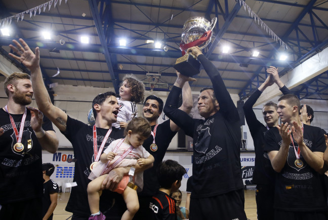 16-06/03/resimid_3310019